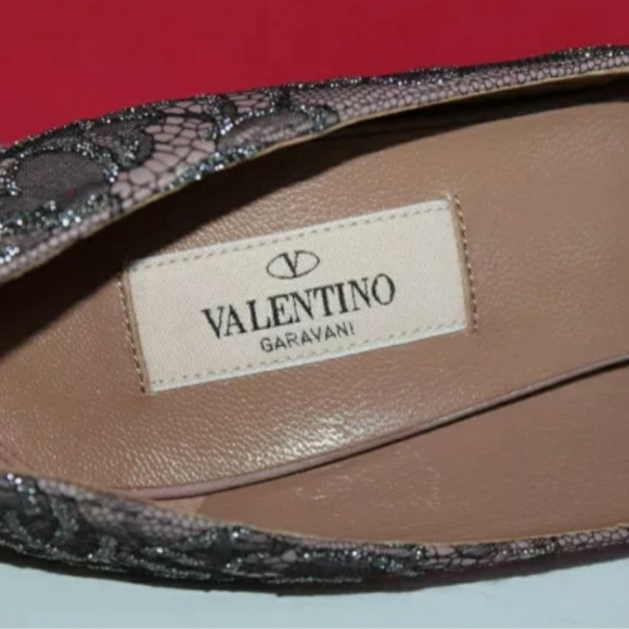 Valentino Rose Lace Platform Peep Toe Pumps - Picture 5 of 8